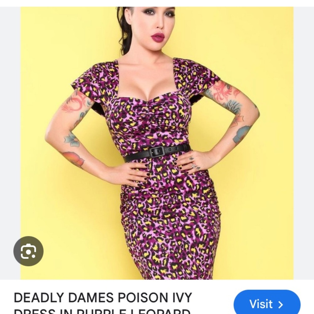 Deadly Dames Purple Poison Ivy Wiggle Dress SMALL